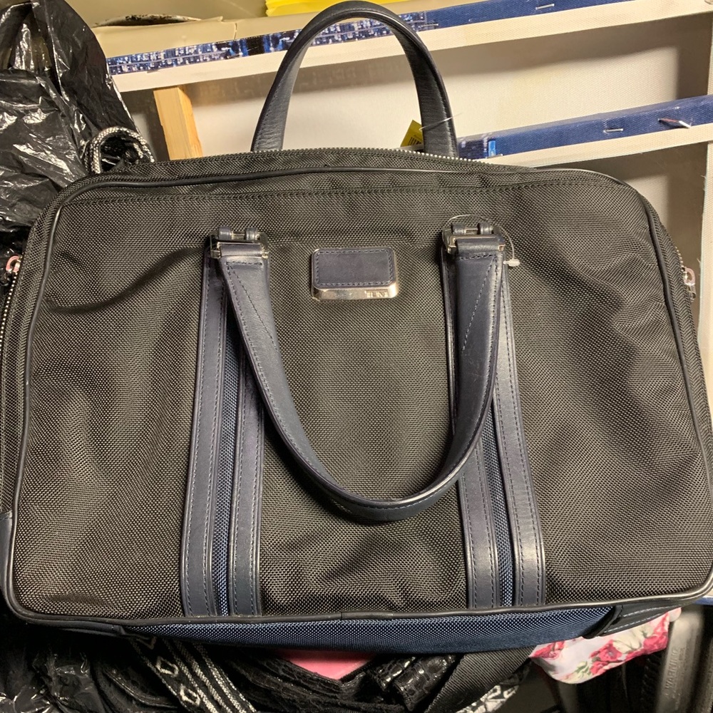 Brief Case - image 3